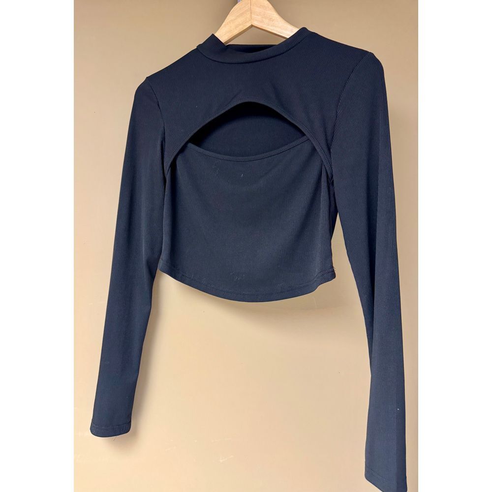 SHEIN Trendy Cutout Ribbed Crop Top Long Sleeve Mock Neck Modern Fashion Size‎ L
